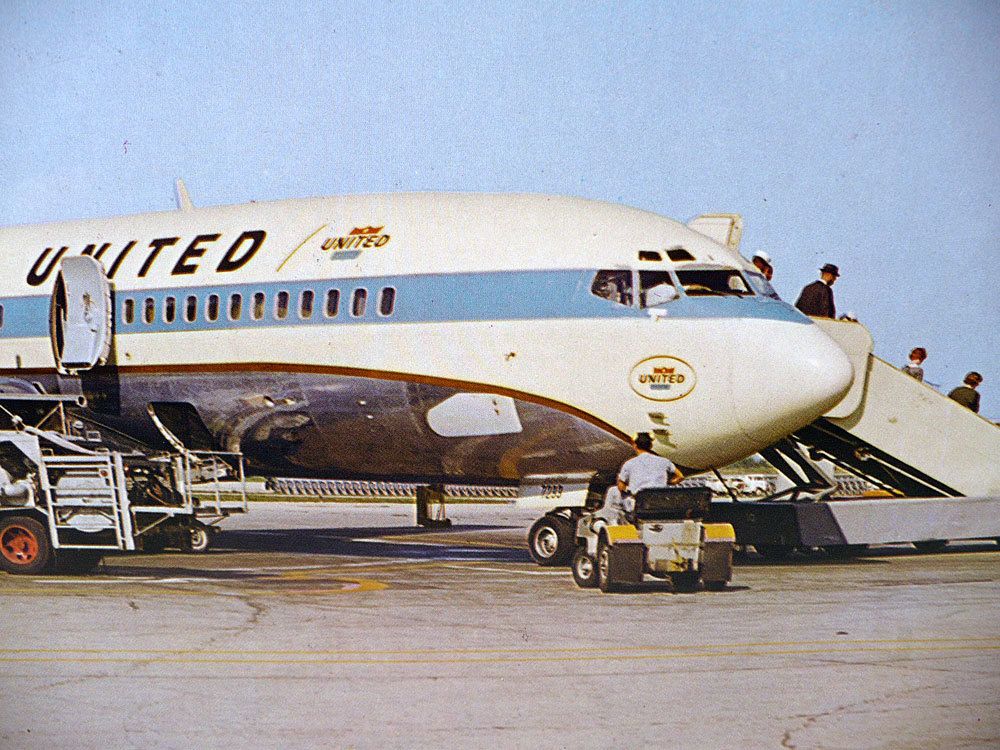 Photo of 1960s United Airlines Boeing 727